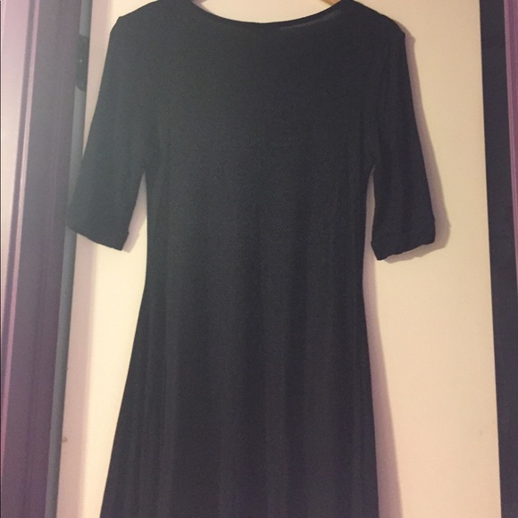 Dress - Picture 4 of 4